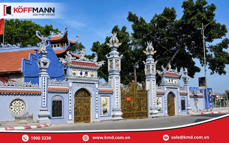 Mẫu cửa cổng chùa bằng đồng
