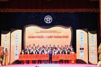 Koffmann tự hào nhận bằng khen tại Lễ tôn vinh "Doanh nhân, doanh nghiệp Thăng Long năm 2023"